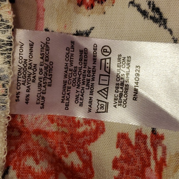 Loft Women's Short Sleeve Blouse Size Large - Picture 8 of 9